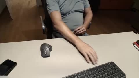 Snapshot of happybugger chatting on September 14, 5:47 pm Cum for you online show from September 14, 5:47 pm