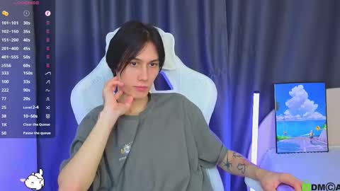 Mark online show from March 2, 10:38 pm