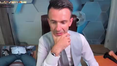 Steve online show from June 27, 2:01 pm