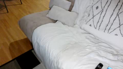 Chris online show from December 21, 2:07 am