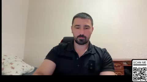 hard_to_obey online show from June 18, 6:35 pm