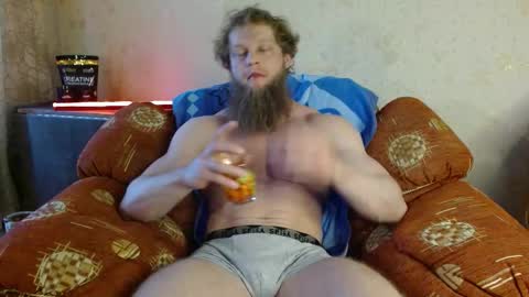 Valentino Hard online show from March 14, 10:41 am