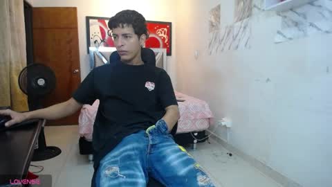 Andres Dean online show from April 30, 1:49 pm