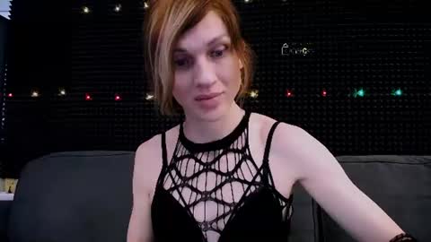 Miss Hardy online show from June 26, 5:46 am