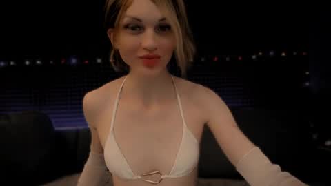 Miss Hardy online show from April 27, 4:10 am
