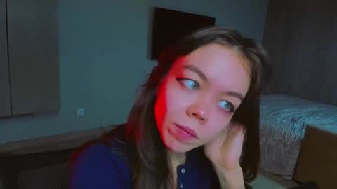 Snapshot of haribo_asmr chatting on February 11, 9:42 am Miss Hari online show from February 11, 9:42 am