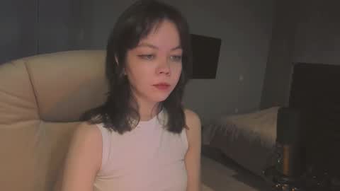 Snapshot of haribo_asmr chatting on October 9, 11:05 am Miss Hari online show from October 9, 11:05 am