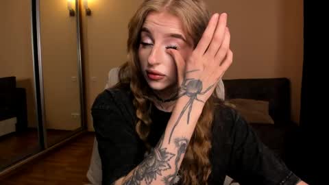 Julia online show from April 24, 4:47 am