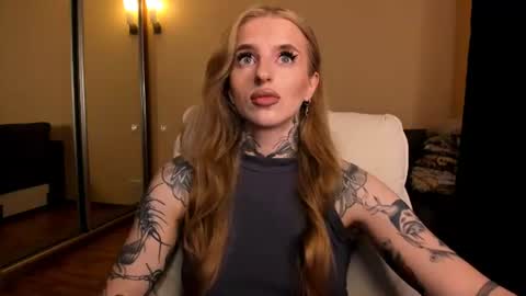 Julia online show from July 7, 5:42 am