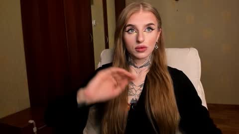 Julia online show from March 12, 5:44 am