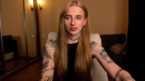 Julia online show from June 27, 7:14 am