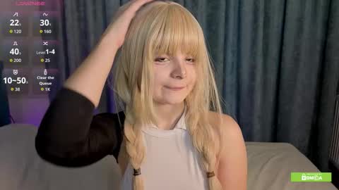 Hanna online show from December 15, 1:18 pm