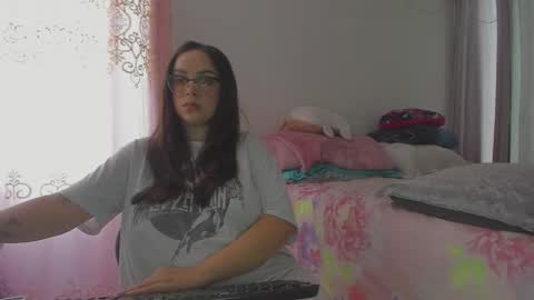 Natii  online show from February 22, 3:36 pm