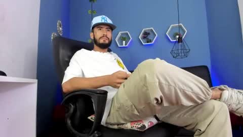 harold_999 online show from April 29, 5:56 am