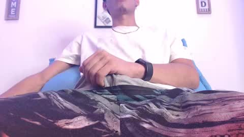 harry thomson online show from February 15, 5:09 am