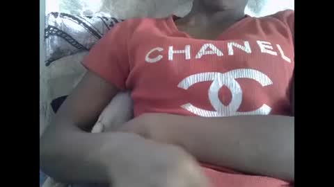 Snapshot of harysette chatting on February 14, 9:34 am harysette online show from February 14, 9:34 am