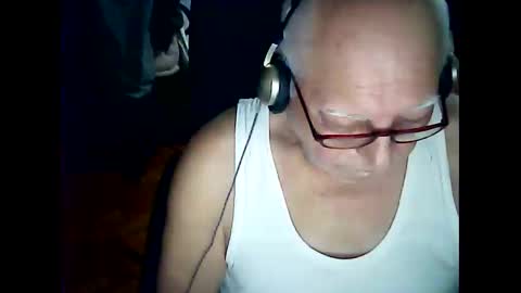 hasan online show from October 31, 6:19 pm