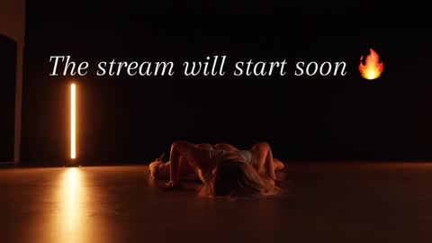 Anna online show from June 7, 11:32 pm