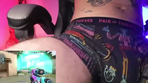 More content   2   online show from July 16, 11:39 pm