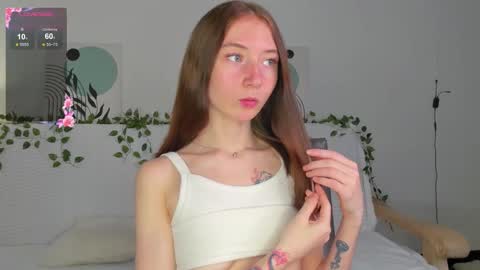 Lola online show from November 26, 8:11 am