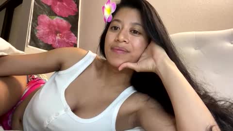 hawaiigirl_ online show from January 7, 6:07 am