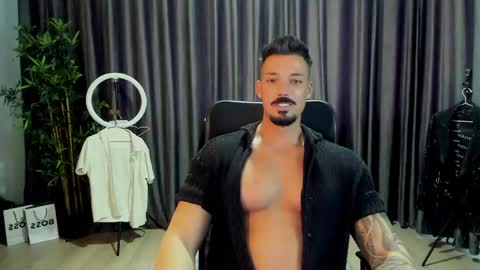 HaydenSpears online show from April 29, 2:00 pm