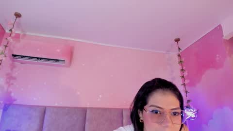 haylenpark online show from November 26, 10:01 am