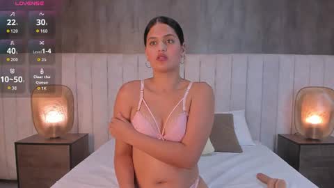 Hayli  online show from June 20, 8:15 pm