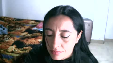 haylie85 online show from December 6, 10:02 pm