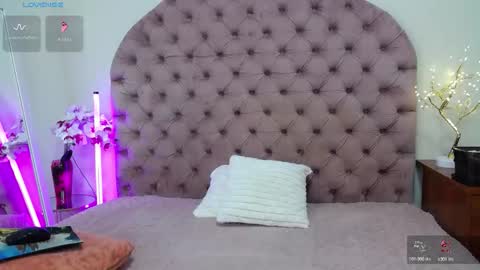 Snapshot of hazel_agata chatting on October 21, 6:40 am Agata online show from October 21, 6:40 am