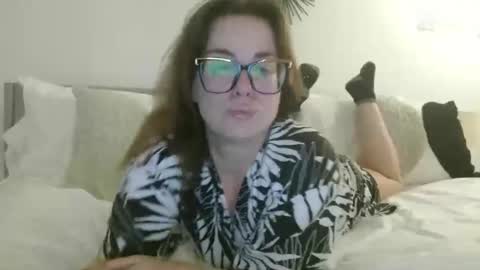 Hazel online show from March 3, 1:34 am