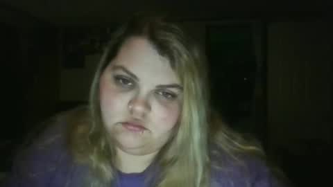 Hazeleyez97 online show from September 25, 7:04 am