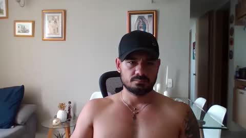 he755401 online show from May 6, 6:14 pm
