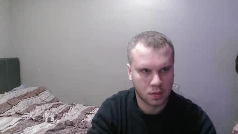 Snapshot of headcrabfromcity17 chatting on December 6, 12:22 pm crabster online show from December 6, 12:22 pm