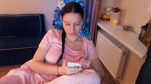 Heaven girl online show from January 9, 9:47 pm