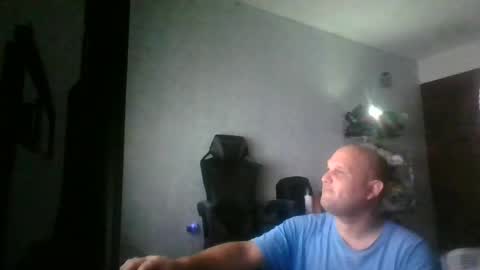 Heavy Rebell online show from July 11, 7:35 am