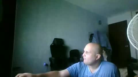 Heavy Rebell online show from November 3, 4:35 am