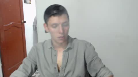 hefesto_69 online show from October 11, 2:27 am