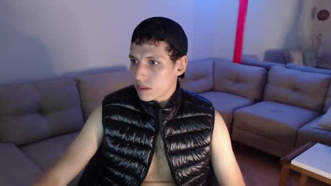 hefesto_69 online show from December 27, 2:58 am