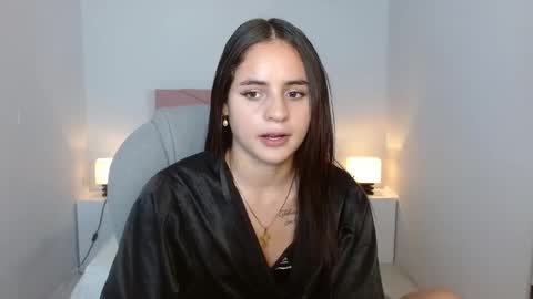 Heidy  online show from December 20, 11:47 pm