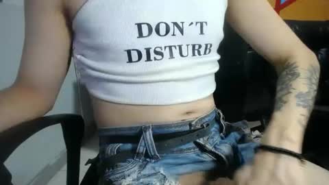 Snapshot of heidy_sumers chatting on February 11, 6:44 pm Heidy Sumers online show from February 11, 6:44 pm