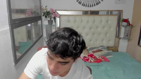 Snapshot of heiker_ chatting on October 21, 4:50 am heiker_ online show from October 21, 4:50 am