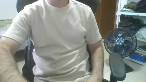 heitorcp1 online show from October 12, 8:10 pm