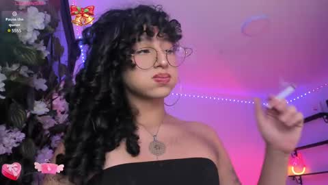 Heka Prudence online show from February 28, 3:26 am