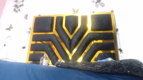 helenahotwet online show from October 4, 1:20 pm