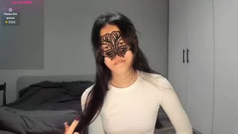 Hi I am Helen online show from June 30, 2:11 am