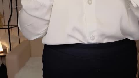 Helen online show from December 4, 7:52 am