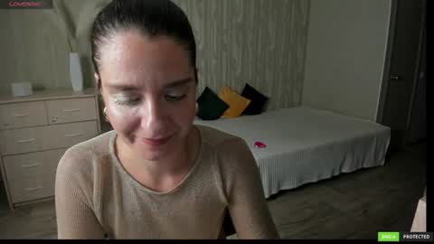 Helen online show from July 10, 11:59 am