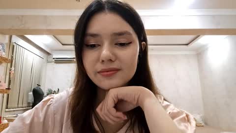 Alice online show from November 29, 3:52 pm