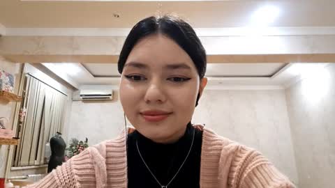 Alice online show from November 22, 4:27 pm